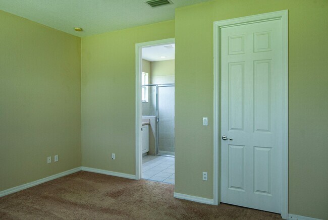 Building Photo - 9851 E Verona Cir