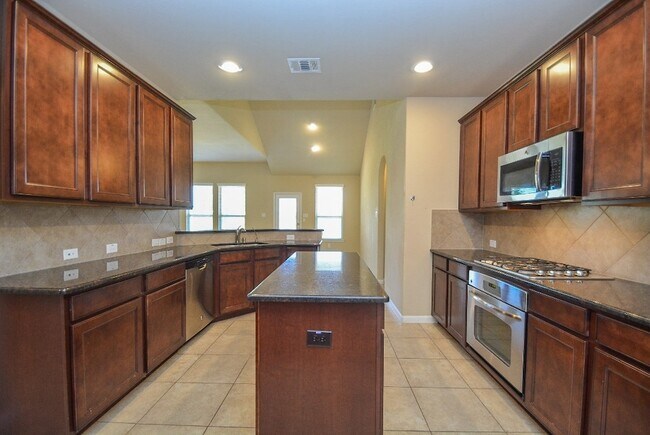 Building Photo - 28258 Natalie Bend Rd