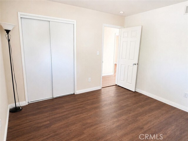 Building Photo - 2073 Tulip Ct
