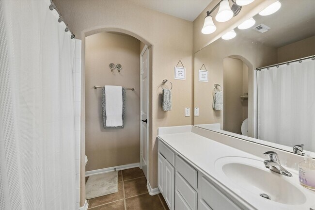 Building Photo - 6102 Timbermoss Ct