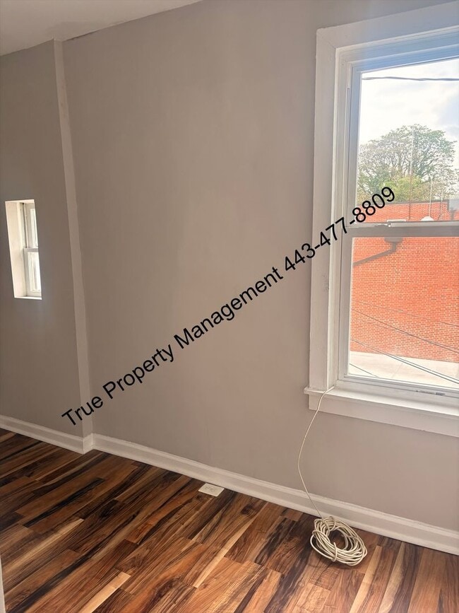Building Photo - Apply Now, Move In Tomorrow
