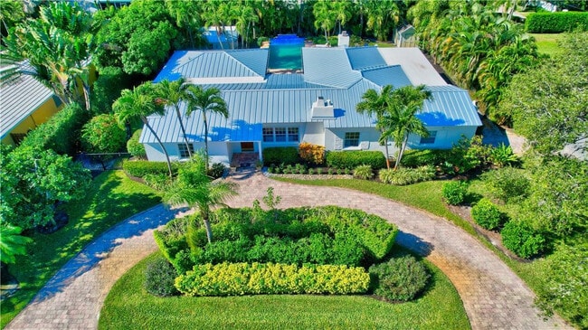 Building Photo - 302 NW 11th St