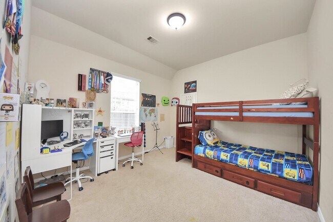 Building Photo - 12912 Southern Manor Dr