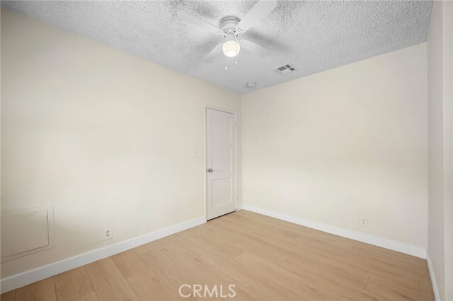 Building Photo - 1009 W Angeleno Ave