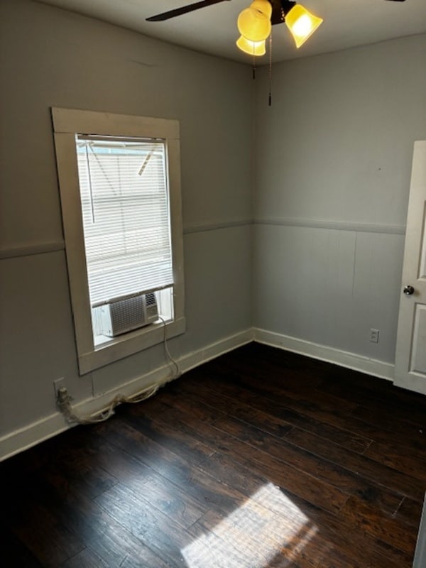 Building Photo - 7121 Bloxham Ave