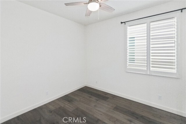 Building Photo - 341 Magnet