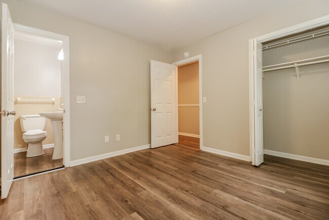 Building Photo - Great home in Summerville!
