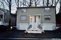 Building Photo - 136 Forest Rd