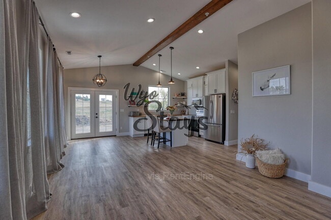 Building Photo - 847 Lincoln Dr