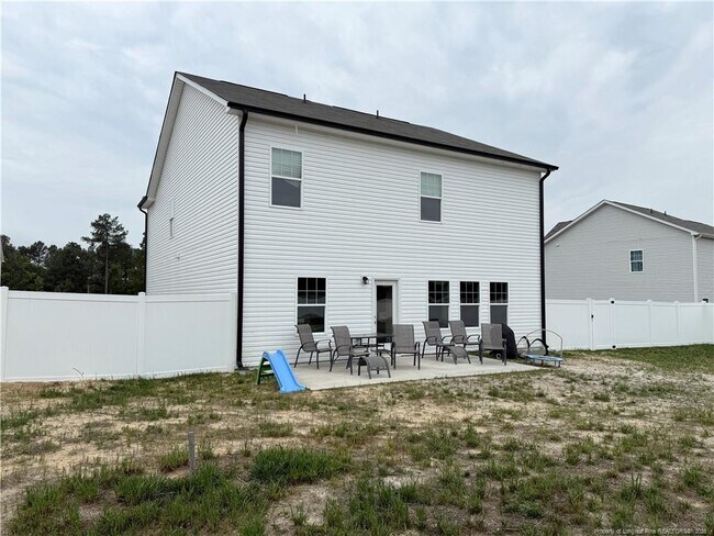 Building Photo - 94 Deodora Ln