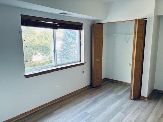 Building Photo - 927 Elderberry Cir