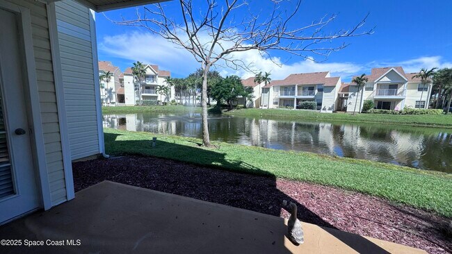 Building Photo - 1841 Island Club Dr