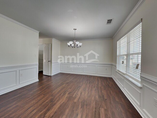 Building Photo - 12814 Settlers Trail Ct