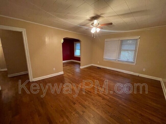 Building Photo - 3517 Trolley Line Rd