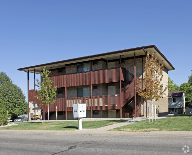 Primary Photo - 591 West Prentice Avenue