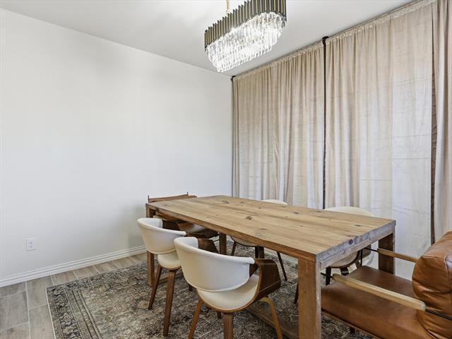 Building Photo - 1013 Wildwood Dr