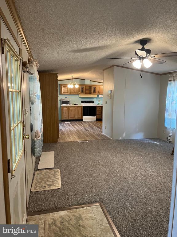 Building Photo - 22927 Cypress Dr