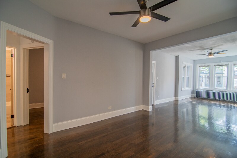 Building Photo - 3024 N Avers Ave