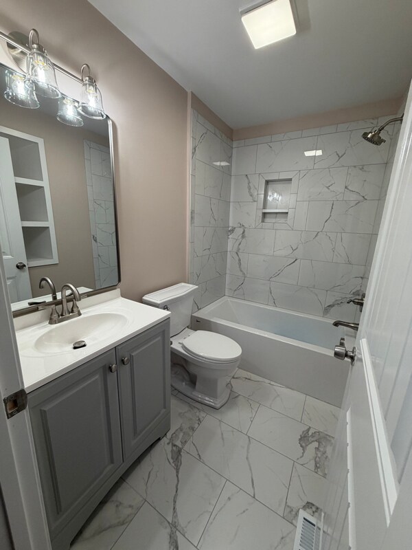 Building Photo - 7115 Hall Ln