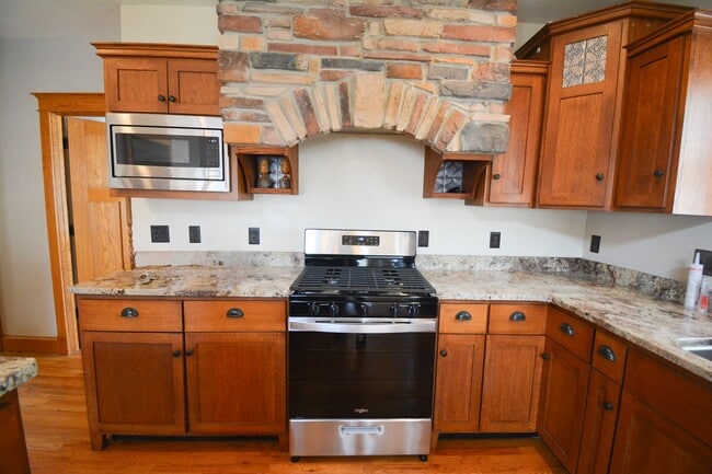 Building Photo - ALL UTILITIES PAID-NO LAWN CARE 4-Bedroom Home with Spacious Master Suite & Country Charm