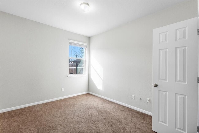 Building Photo - 236 Caddis Cv