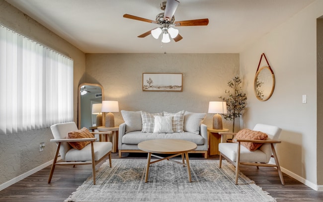 Interior Photo - Mesa Ridge