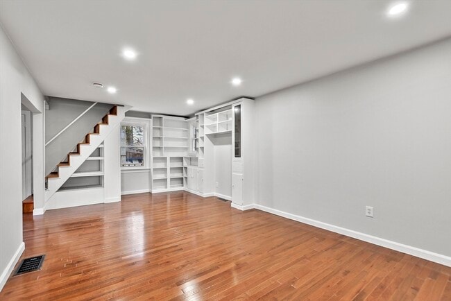 Building Photo - 138 Walker Rd