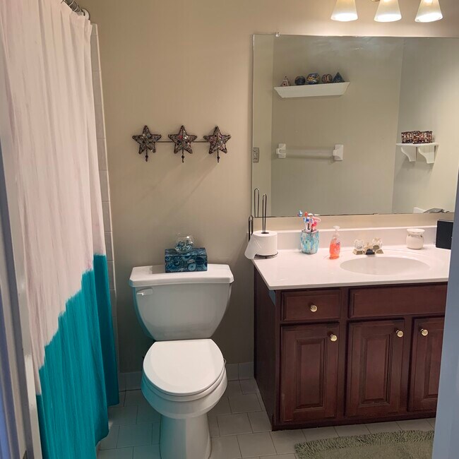 Building Photo - 6216 Southland Trce