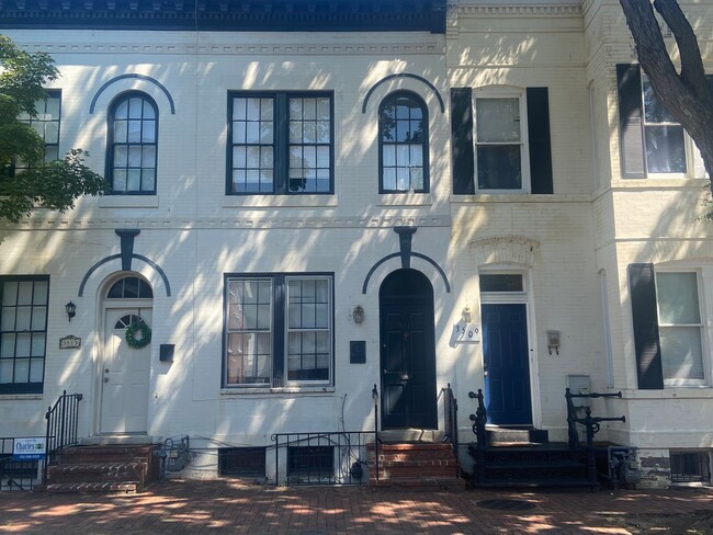 Primary Photo - Renovated Georgetown Rowhouse Just Steps A...