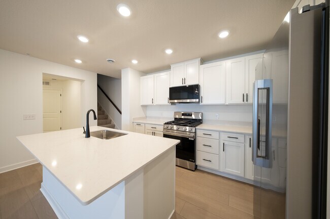 Building Photo - 21618 Orchid Path