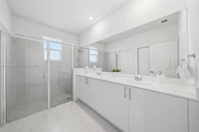 Building Photo - 13249 SW 189th Ter
