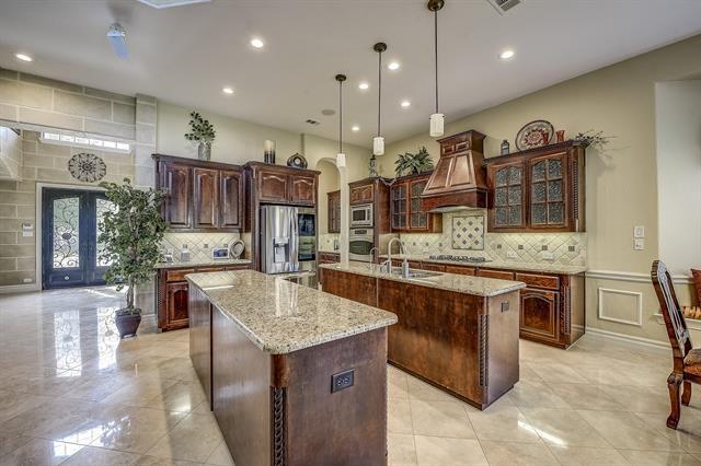 Building Photo - 4108 Barona Dr