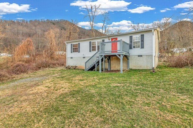 Building Photo - 9 Harwood Cemetary Rd