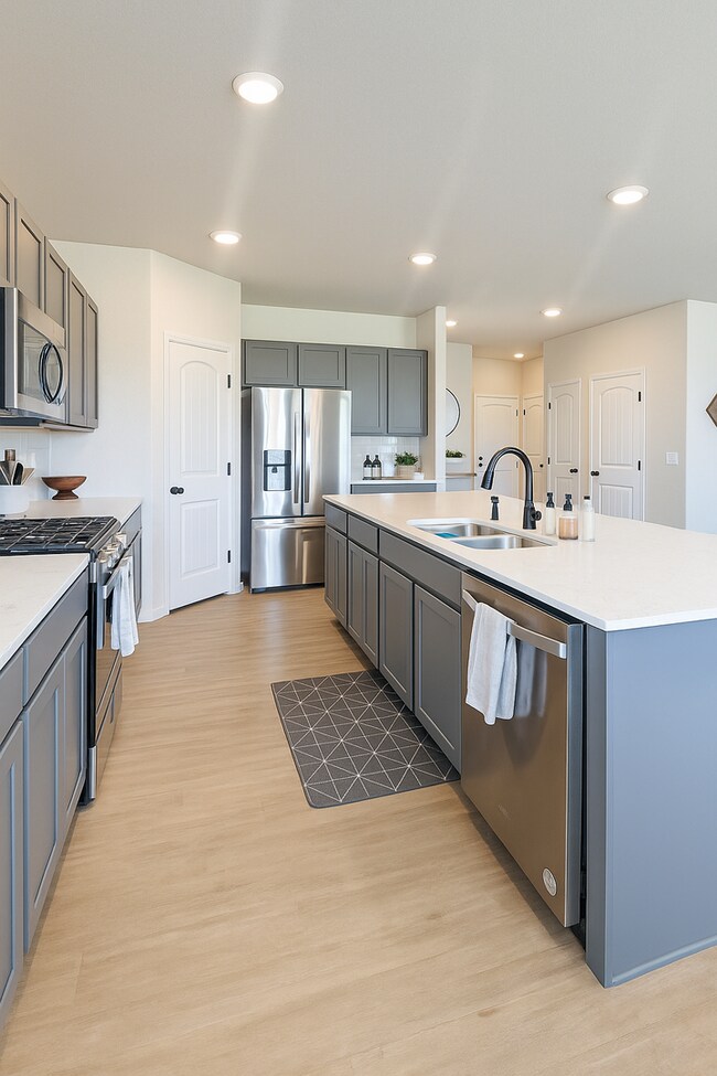 Building Photo - Immaculate 3 Bedroom Ranch Home Close to P...