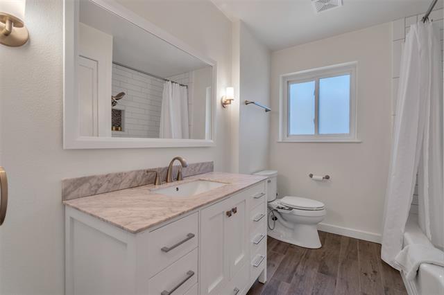 Building Photo - 6815 Ravendale Ln