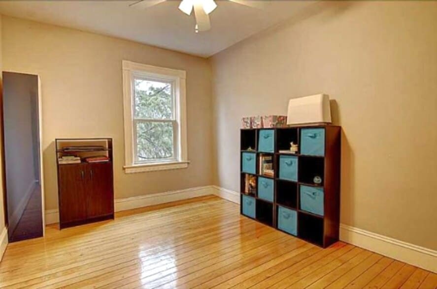 Building Photo - 84 Keene St