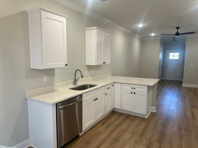 Building Photo - 436 NE Bellingham Dr