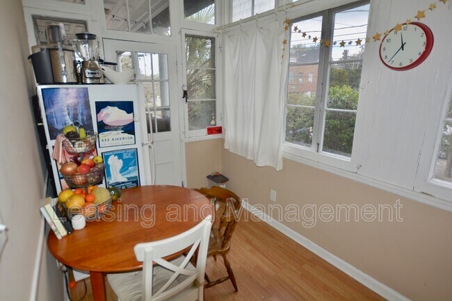 Building Photo - 519 Rutledge Ave