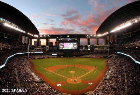 Building Photo - 310 S 4th St