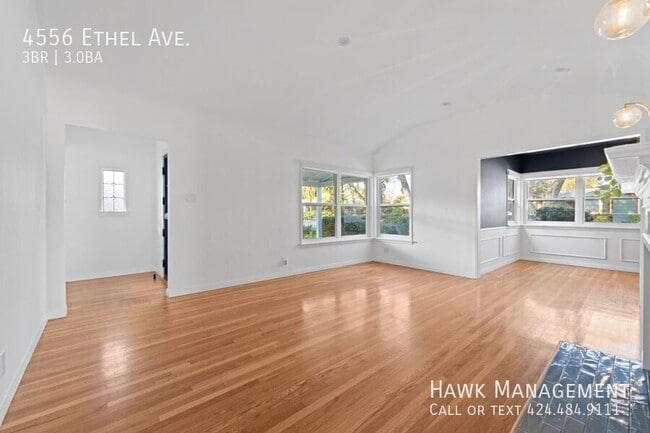 Building Photo - 4556 Ethel Ave