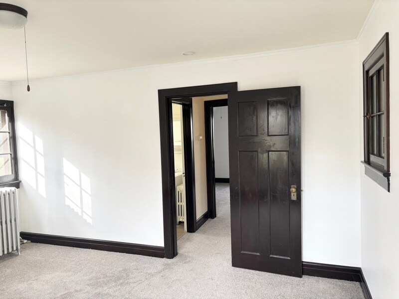 Building Photo - 708 Rock Beach Rd