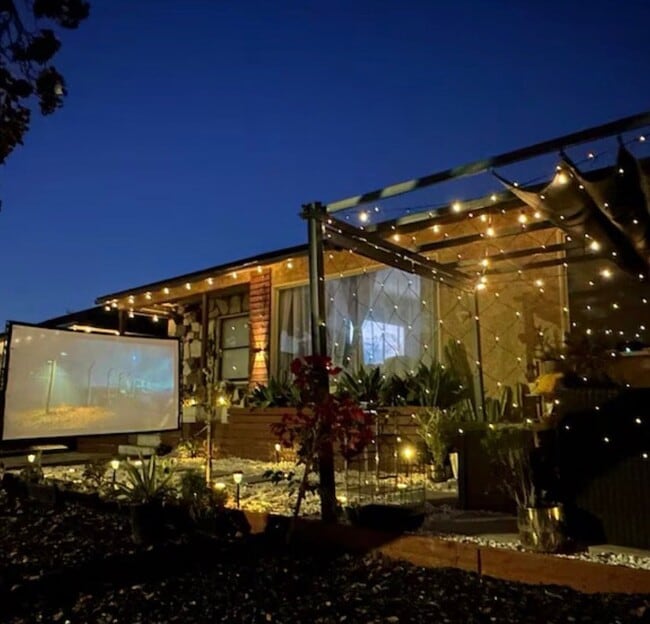 Building Photo - 4744 Albury Ave