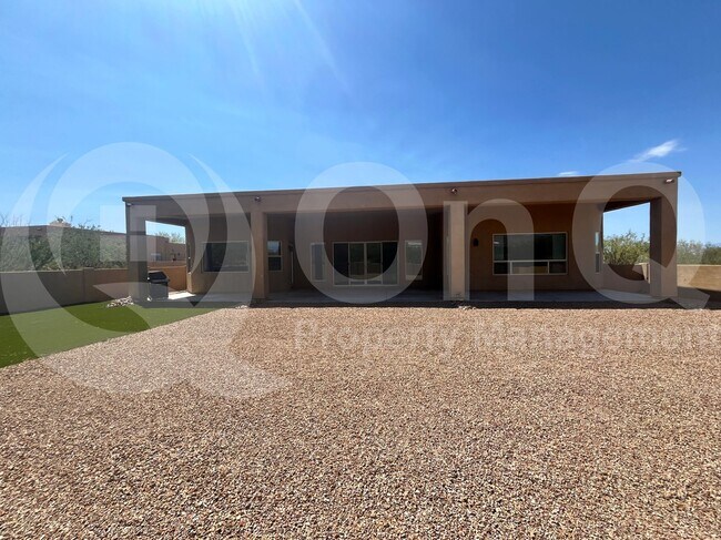 Building Photo - 9398 E Desert Milkweed Ct