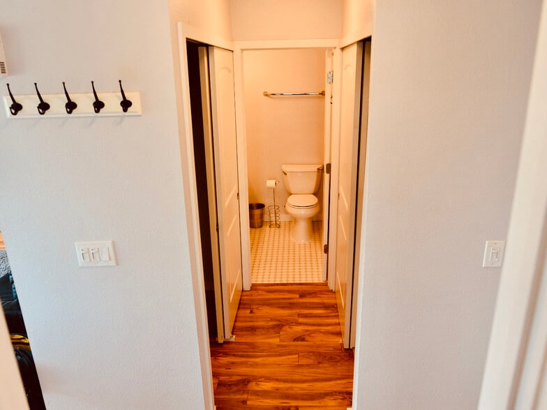 Hallway - 3515 SW Barbur Blvd