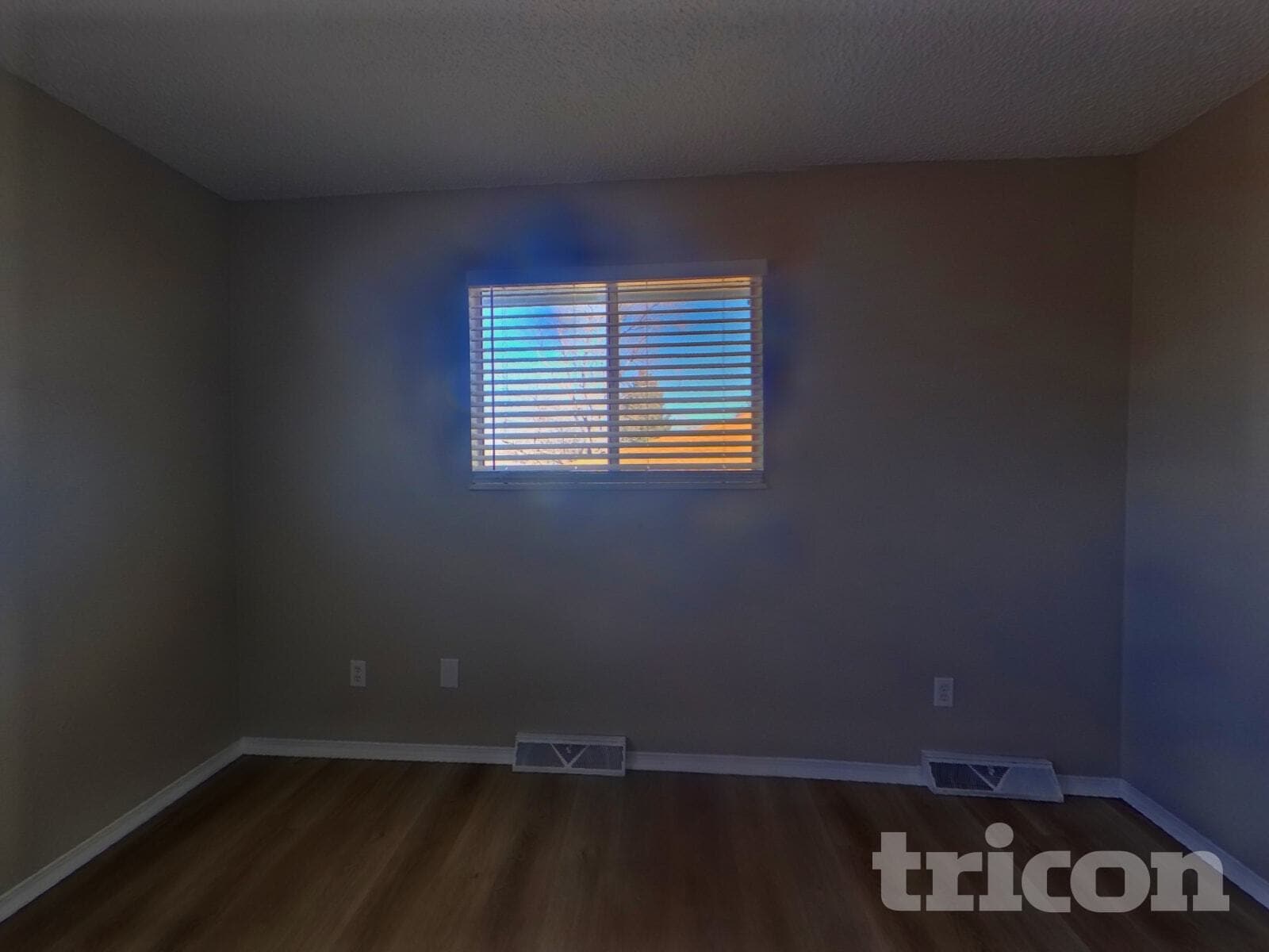 Building Photo - 2240 27th Ave Ct