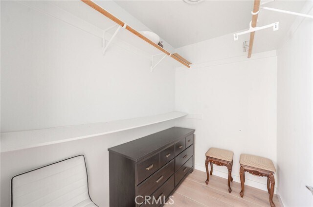 Building Photo - 3331 Oakmont View Dr