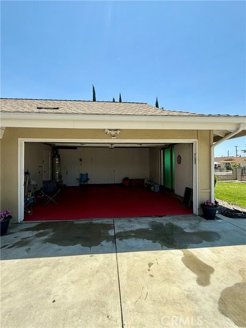 Building Photo - 906 N Sacramento Ave