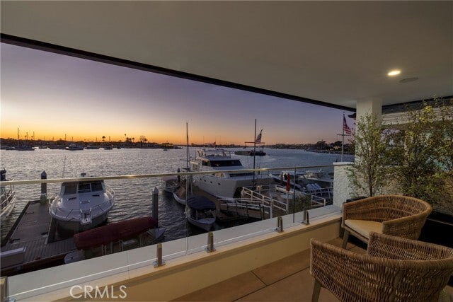 Building Photo - 130 S Bay Front