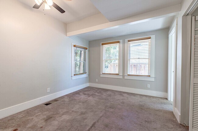 Building Photo - 229 Orange Ave