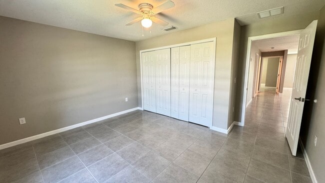 Building Photo - 851 San Filippo Dr SE
